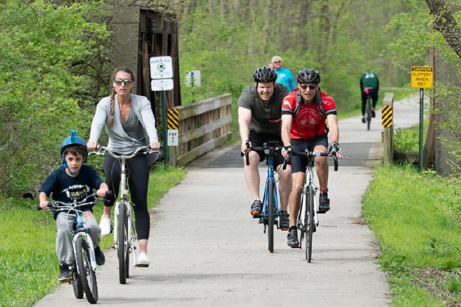 Family cycling around Fox River - Flickr Image