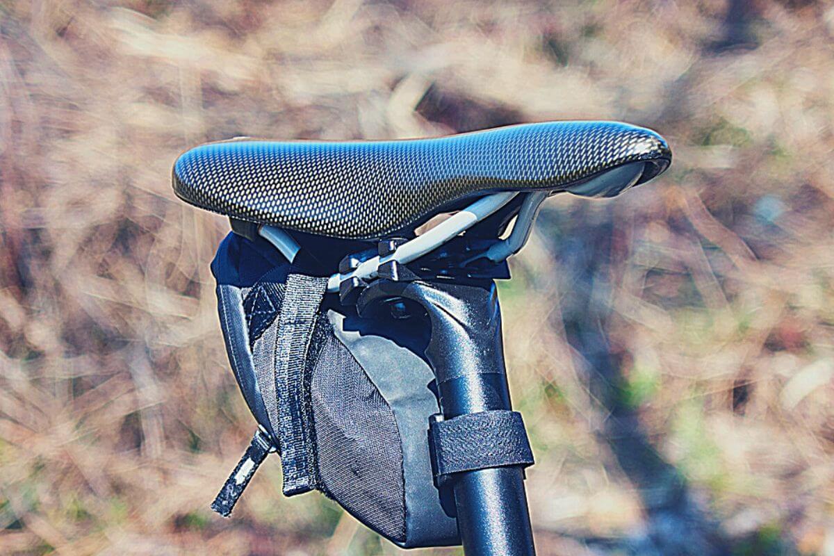 How To Attach A Saddle Bag To A Bike
