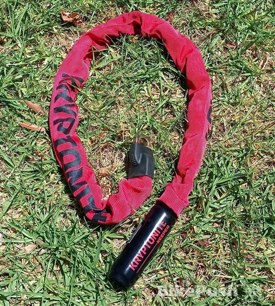 Chain lock with protective coating