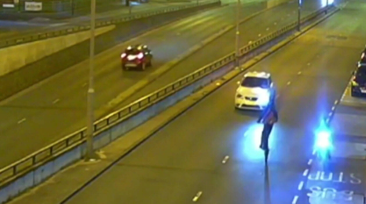 Cyclist wheelie killed in birmingham CCTV