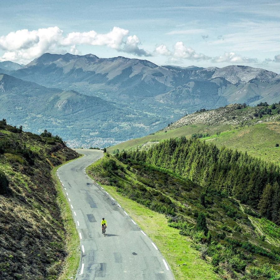 Cycling up Hautacam