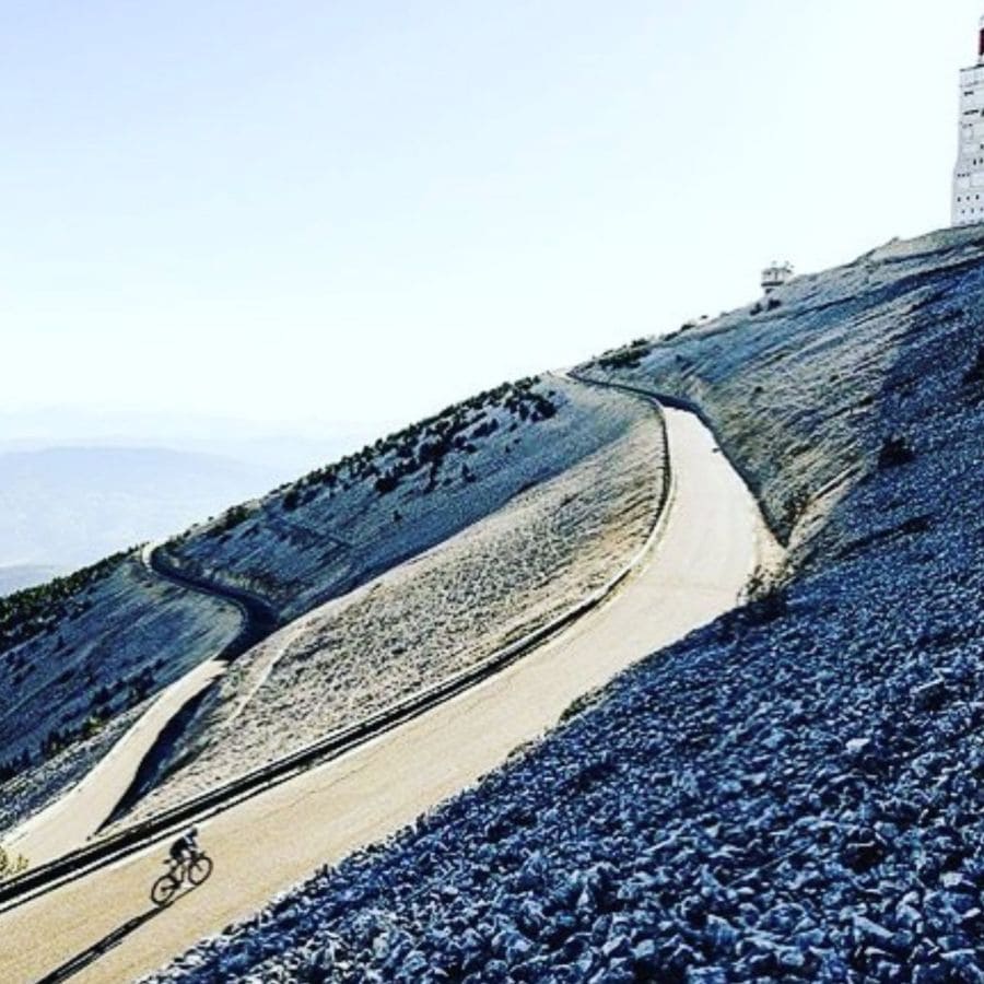 Cycling up Mont Ventoux