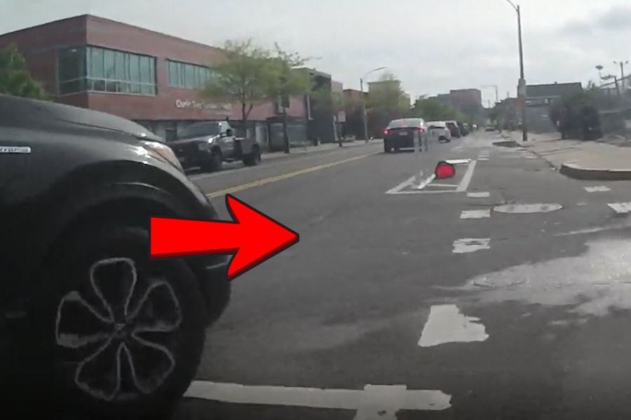 reddit car turns right hits cyclist - BikePush